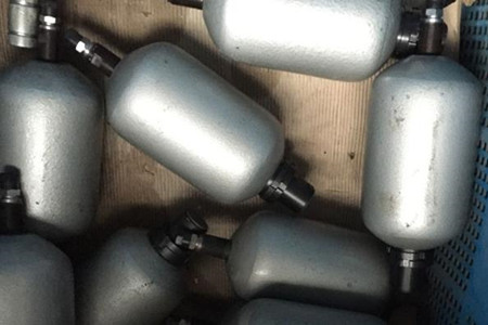 蓄能器如何運輸和搬運？朝日為大家科普！