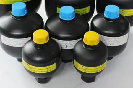 纏繞式蓄能器的作用、工作原理及使用技巧